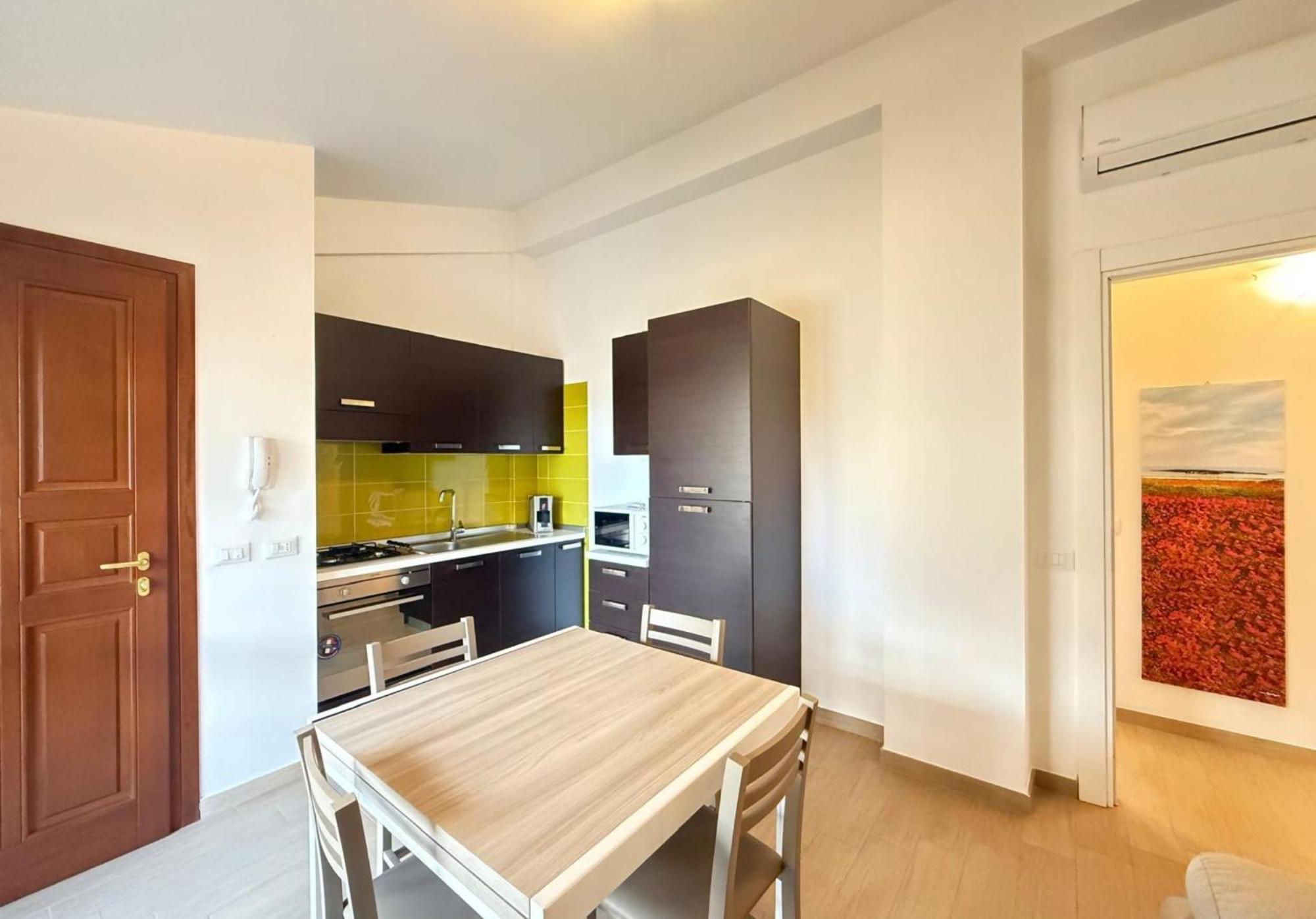Semplice Bnb Bonagia Valderice Bagian luar foto