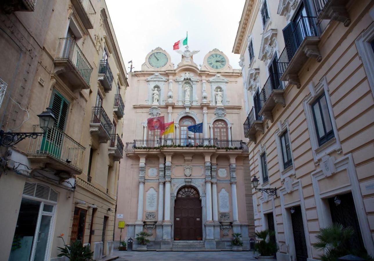 Semplice Bnb Bonagia Valderice Bagian luar foto